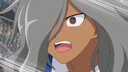 Haizaki preventing Ichihoshi from setting up a trick.