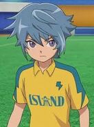 Valentin con el uniforme del Inakuni Raimon