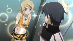 Infinite Stratos ep 9: Beach/Siscon/loli