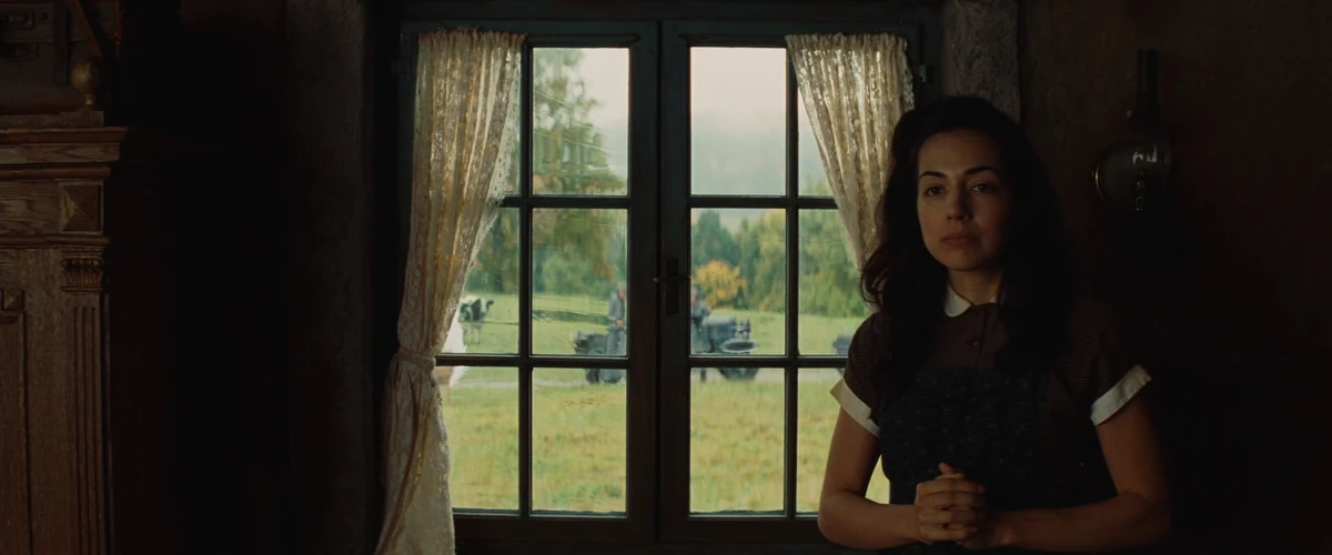 Julie LaPadite Inglourious Basterds Wiki Fandom