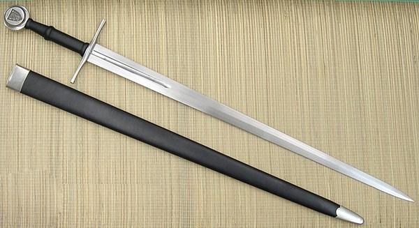Hand-and-a-half sword, Inheriwiki