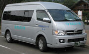 2004 HiAce