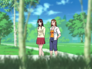 Mako talks with Sayuki at the park