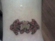 Coleman4.jpg (3 KB) Kelly's clover and heart tattoo.