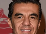 Adrián Uribe