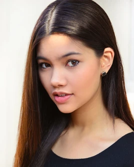 Myra Maneepat Molloy