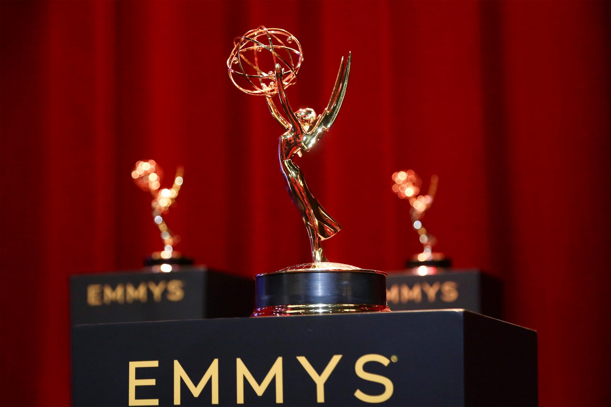 emmy award statue