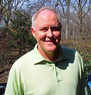 330px-John Lithgow 8 by David Shankbone