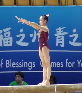 Fan in the balance beam final at the 2015 Chinese National Championships