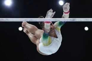 Oliveira in qualifications at the 2023 World Championships