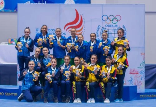 Team Medalists: top - Brazil; bottom, from left - Argentina, Colombia