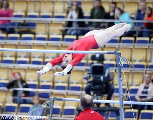 Mustafina in the uneven bars final at the 2018 Russian Championships