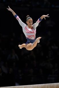 Fenton in qualifications at the 2022 World Championships