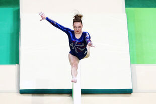 Amy Tinkler (GBR) in qualifications