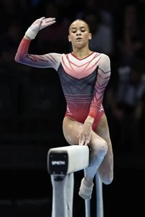 Fenton in qualifications at the 2023 World Championships