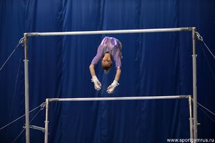 Spiridonova in the uneven bars final at the 2019 Russian Cup