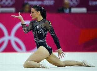 Ponor in the floor exercise final at the 2012 Olympic Games