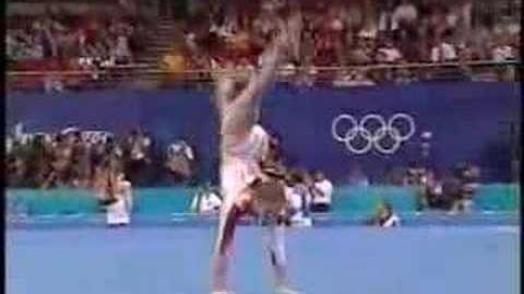 Andreea_Raducan_-_2000_Olympics_AA_-_Floor_Exercise