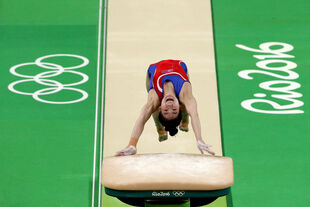 Hong Un-Jong (PRK) in the vault final