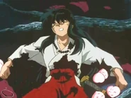 Elixir de la eterna juventud - Inuyasha.jpg (68 kB) Inuyasha sobre el elixir derramado
