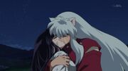 Kikyō and Inuyasha's final kiss