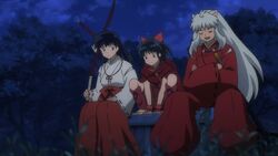 It's not an illusion, Moroha receives a new bow from her parents, Kago, Inuyasha