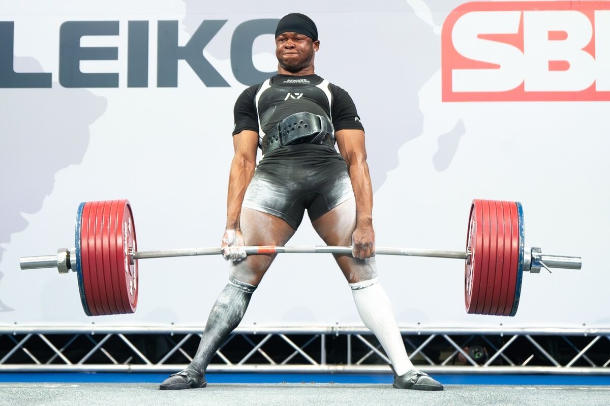 Powerlifter Asein Enahoro (83KG) Deadlifts 362.5 Kilograms (799.2