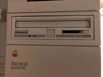 Macintosh Quadra 950 | Apple Wiki | Fandom Macintosh Quadra 950 | Apple Wiki | Fandom