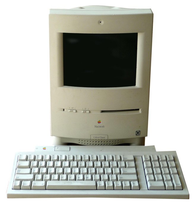 即日発送】 Color Macintosh Apple Classic ジャンク II Mac ...