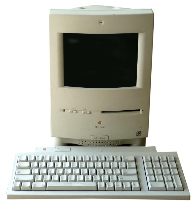 Macintosh Color Classic II (Apple) ジャンク品 - Macデスクトップ