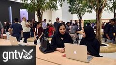 UAE's_first_Apple_Store_opens_in_Dubai