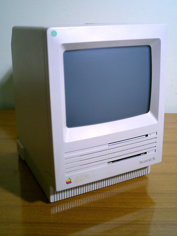 Macintosh SE | Apple Wiki | Fandom