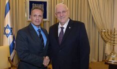 Srouji meets Israeli president Reuven Rivlin.