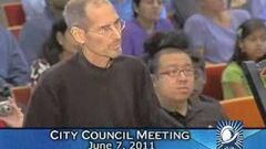 Steve_Jobs_presents_to_the_Cupertino_City_Council_(June_7,_2011)