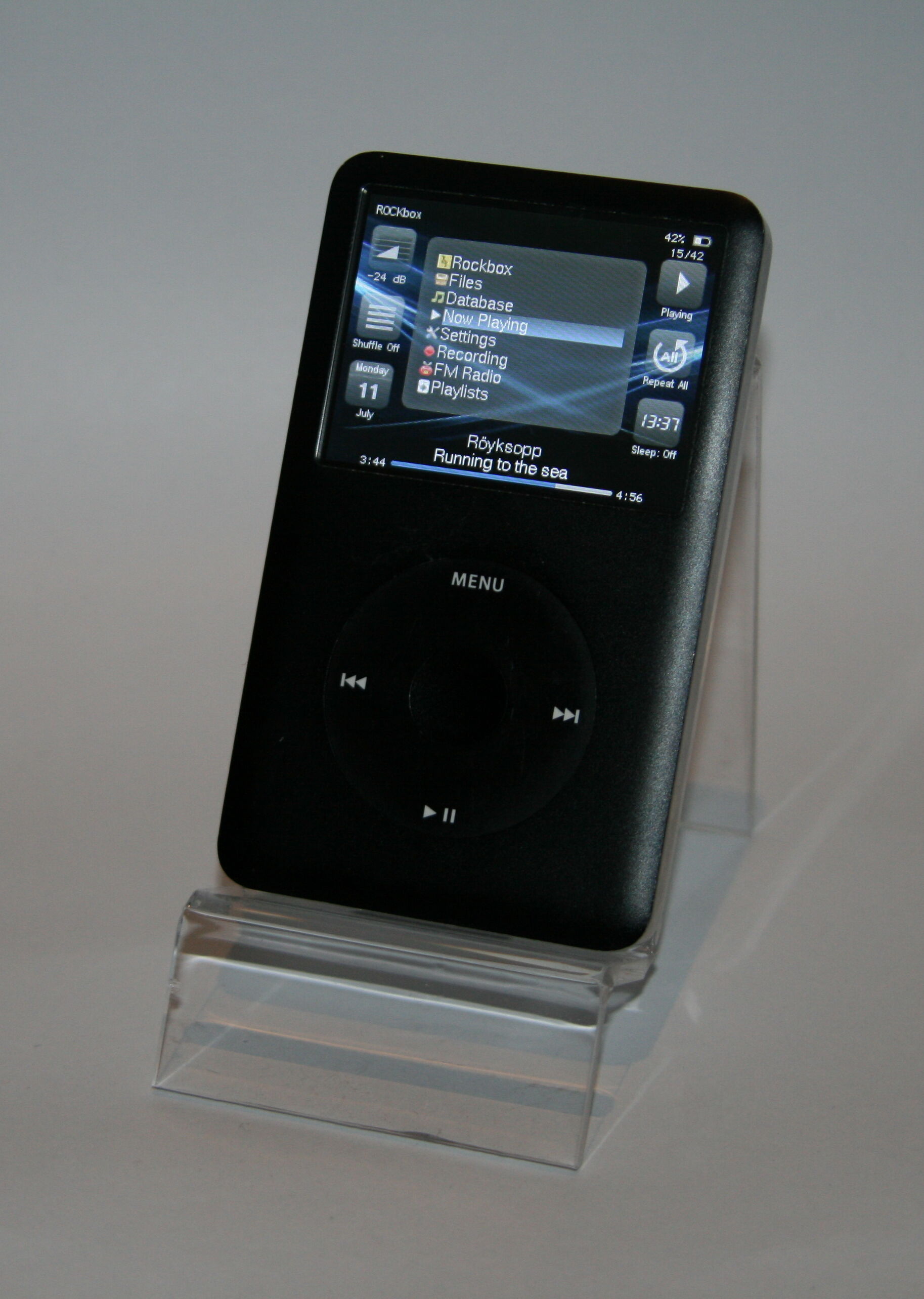 iPod Classic 第5世代256GBスケルトン日本語化Rockbox - ポータブル ...