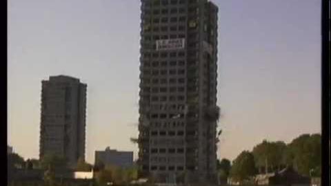 Demolition fail - Thames news - Hackney
