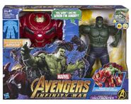 Hasbro Titan Heroes Series Hulk getting out of Hulkbuster two pack