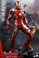 Hot-Toys-QS005-Iron-Man-Mark-XLIII-Figure-e1427914597838