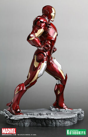 The right side view of the Mark VII Statue.