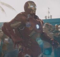 Anthony Stark (Earth-199999) with Iron Man Armor MK VII (Earth-199999) from Iron Man 3 (film) 001