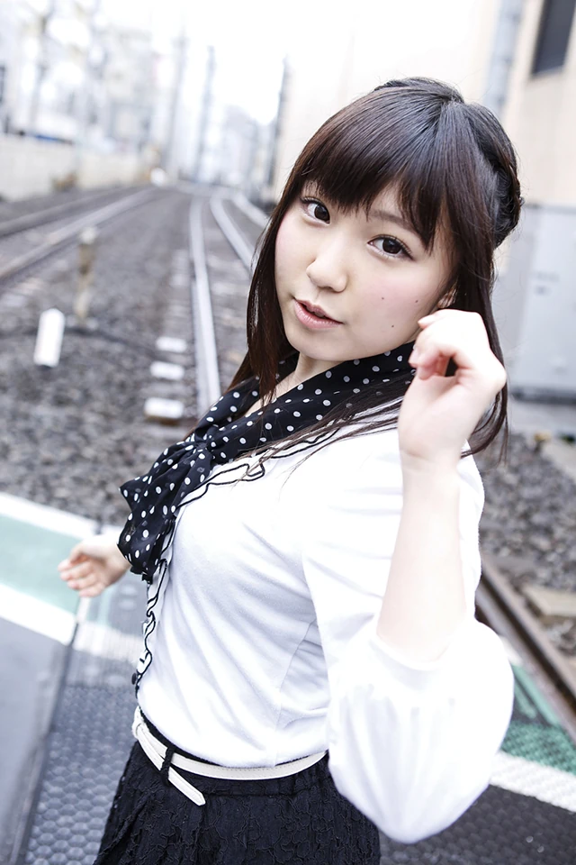 Aina Suzuki A Journey Through Another World Wiki Fandom