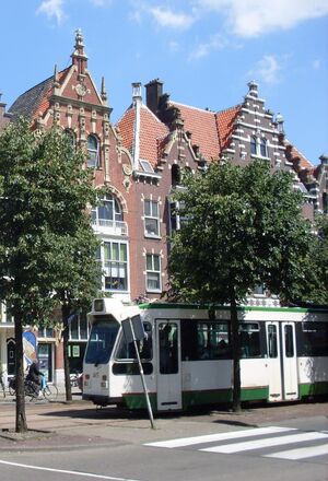 LH tram