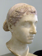 362px-Kleopatra-VII.-Altes-Museum-Berlin1