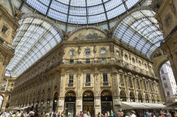 Galleria Vittorio Emanuele II Milano Ottagono