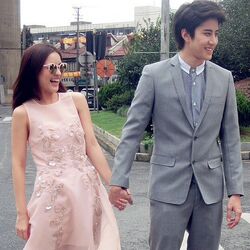 Aom sushar boyfriend