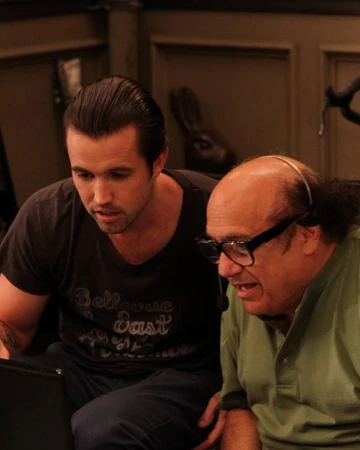 Charlie Rules The World It S Always Sunny In Philadelphia Wiki Fandom