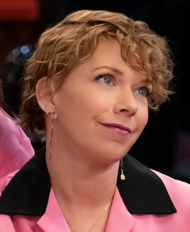 The Waitress S16 Profile