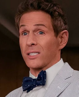 Dennis Reynolds S17 Profile