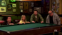 It's Always Sunny In Philadelphia, Season 13: Hallway Teaser