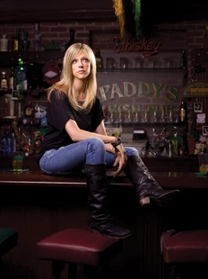 Season 7 - Dee.jpg (553 KB)